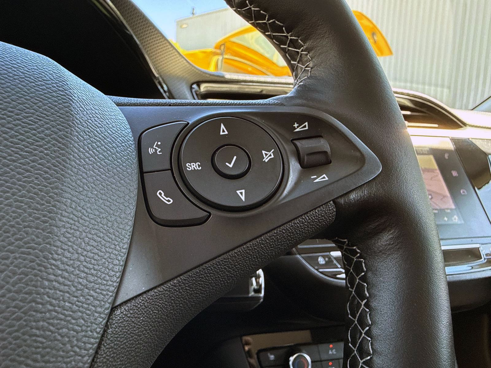 Fahrzeugabbildung Opel Corsa-F Elegance 1.2 Turbo LED SHZ NAV TEMP PDC
