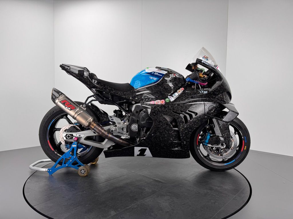 Fahrzeugabbildung BMW M 1000 RR *DAVID DATZER *IRRC CHAMPION BIKE