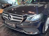 Mercedes-Benz E 220d T Avantgarde Klima Navi LED Kamera Sihzg - Mercedes-Benz E-Klasse: Schwarz