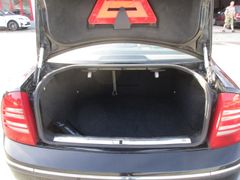 Fahrzeugabbildung Superb Elegance Navi Leder Memory Sitze Bi-Xenon
