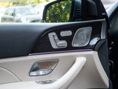 Mercedes-Benz GLE 400 – 26 / 36