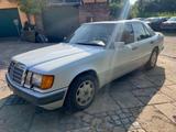 Mercedes-Benz 400 E W124, Klima, Leder, Alufelgen, neuer TÜV - Mercedes-Benz 400: Limousine