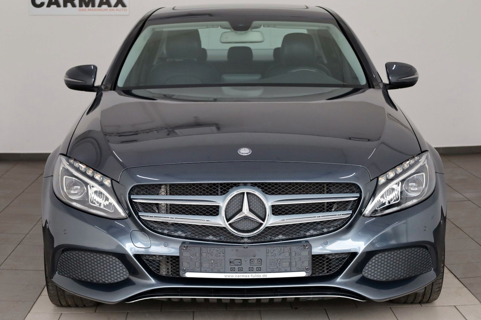 Fahrzeugabbildung Mercedes-Benz C180 CGI Lim T.Leder,Navi,LED,SD,SH,PDC,SR+WR