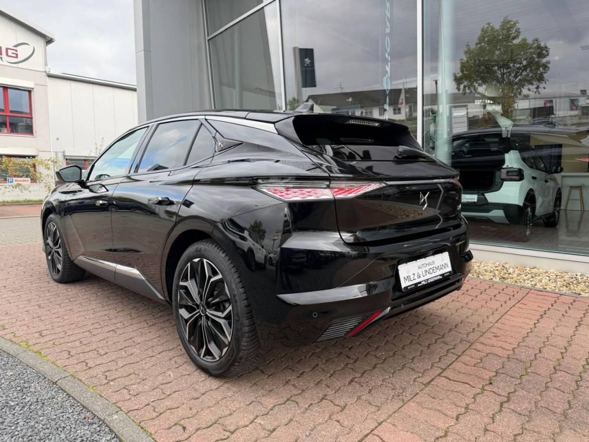 DS Automobiles DS4 ÉTOILE Alcantara PureTech 130 EAT8 Automatik