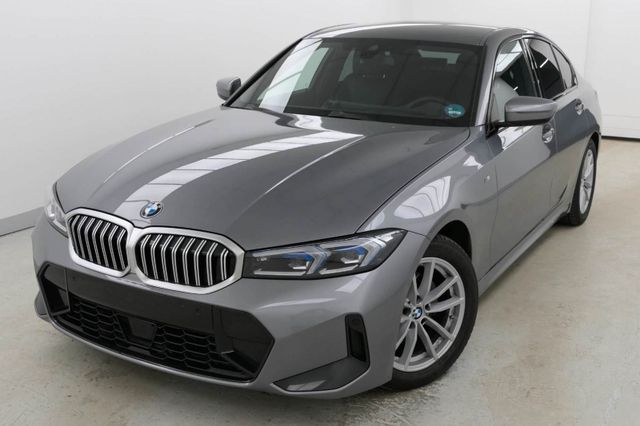 BMW 320 iA xDrive M Sport/AHK/Head-Up/LED/Komf.Zuga.