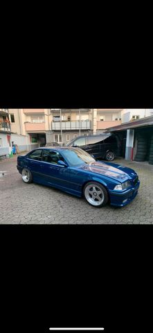 BMW e36 Coupé 328