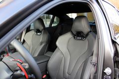 BMW M5/ BOWERS&WILKINS/ LED/ FROZEN BLACK/ M DRIVE BMW M5/ BOWERS&WILKINS/ LED/ FROZEN BLACK/ M DRIVE