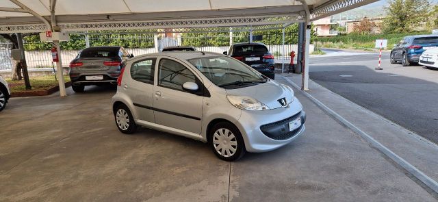 Peugeot 107 1.0 68cv 5p. Sweet Years