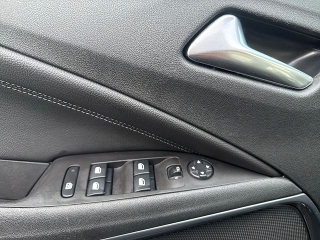 Crossland Elegance  1.2 Turbo LED CAM PDC VO/HI 