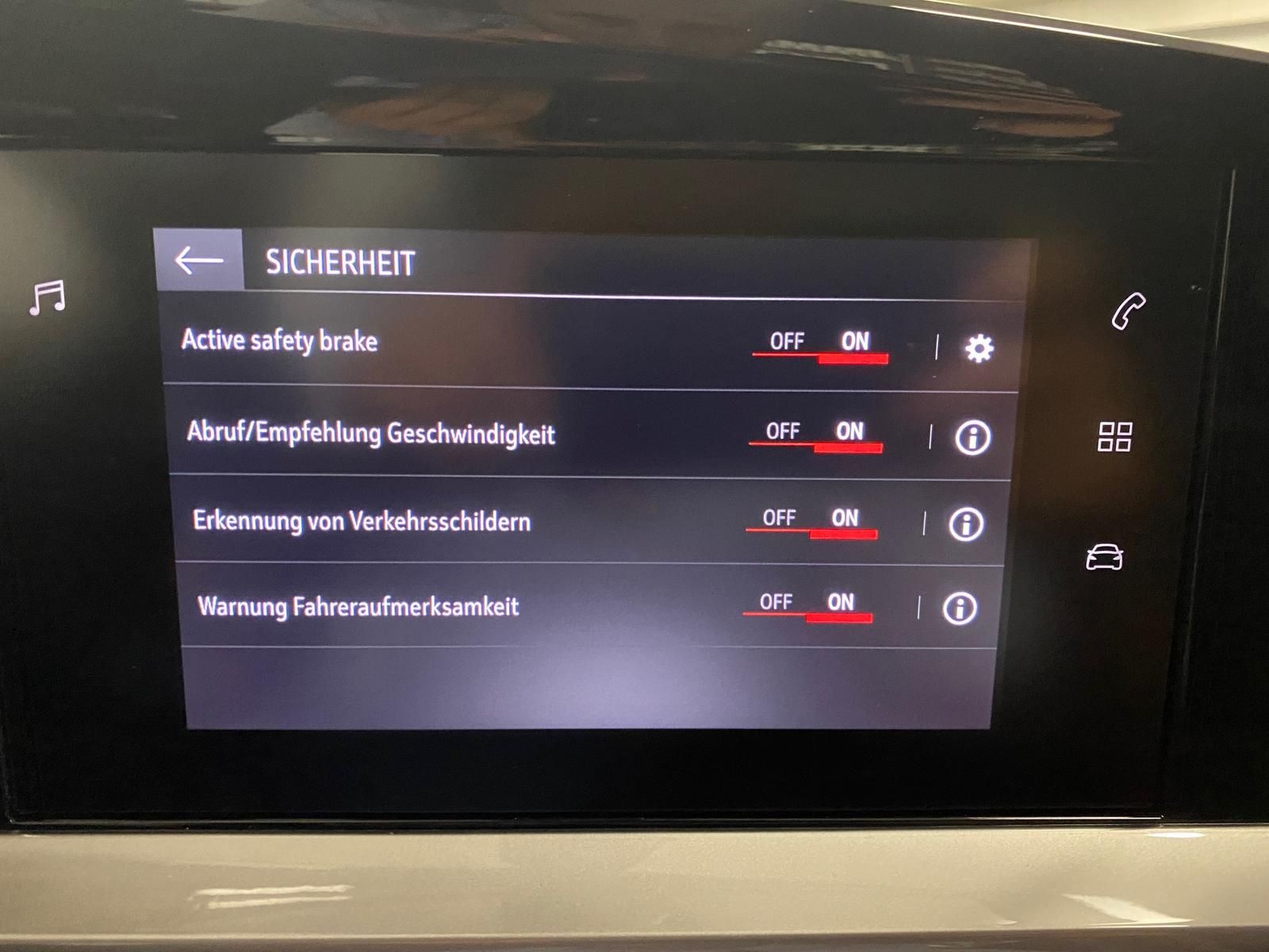 Fahrzeugabbildung Opel Mokka Edition KLIMA+ALU+Metallic+Allwetter+LED