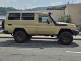 Toyota Land Cruiser HZJ78 EUR4 camper - Toyota: Hzj