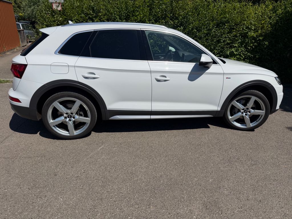 Image of Audi Q5