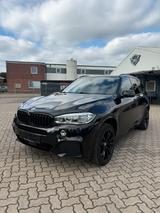 BMW X5 xDrive 40d Head-up/360°Cam/M-Paket - BMW X5 Gebrauchtwagen in Hamburg