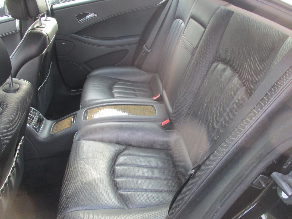 Mercedes-Benz CLS 320