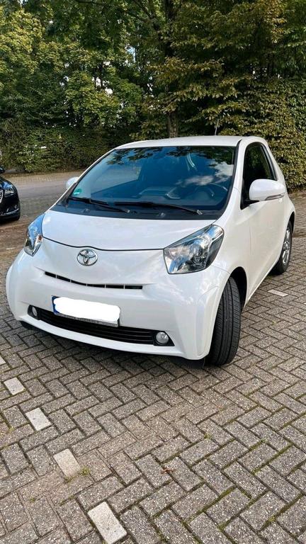Toyota IQ