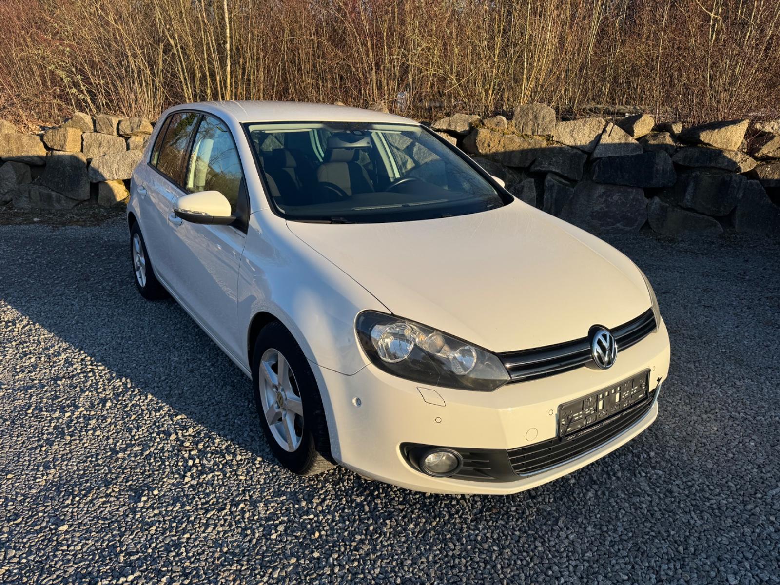 Volkswagen Golf VI Highline