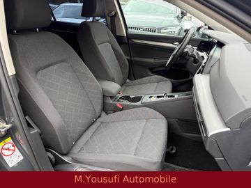 Volkswagen Golf - 11