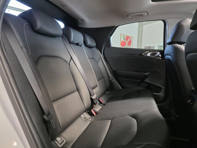 KIA XCeed — Foto 27