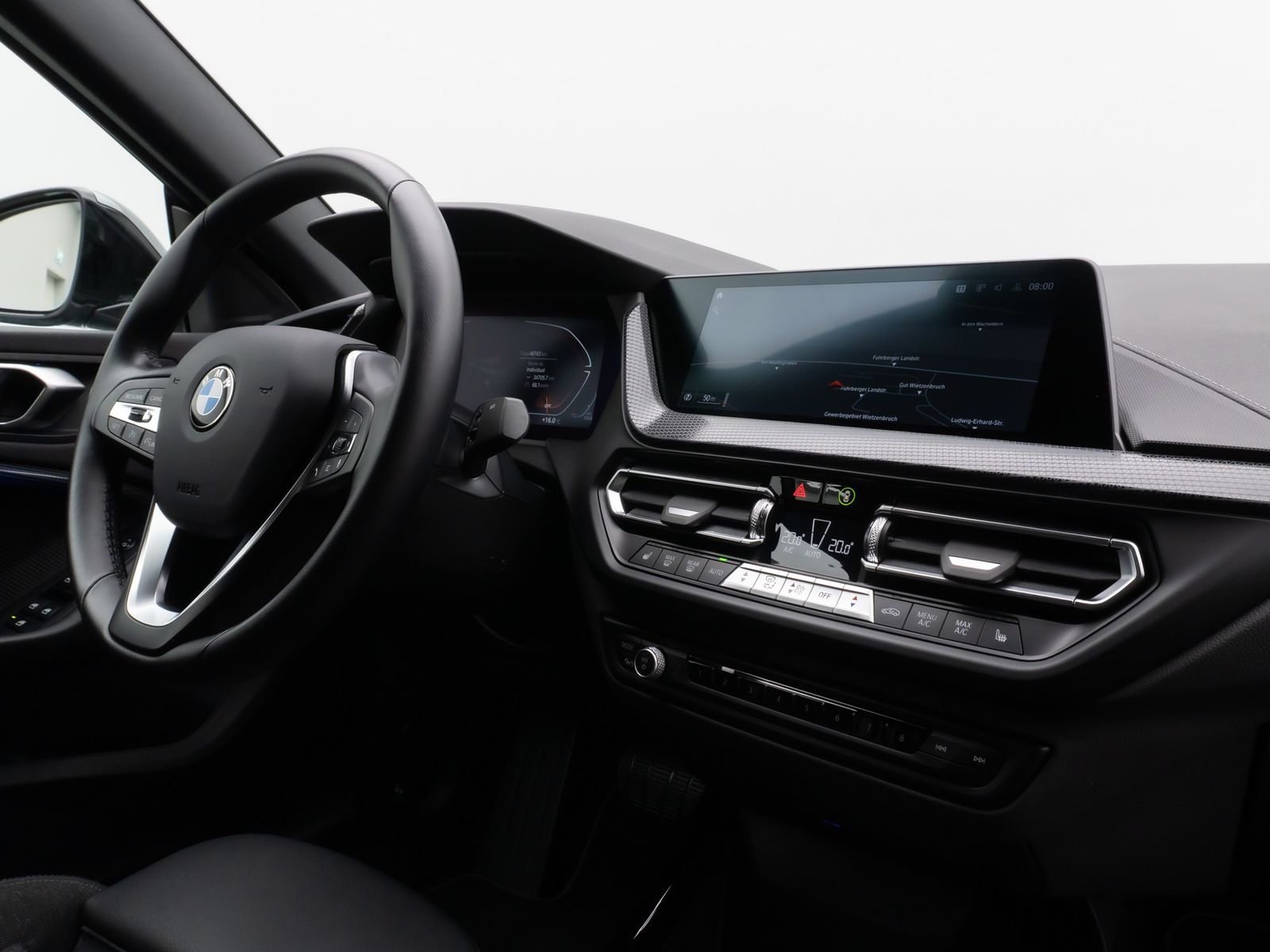 Fahrzeugabbildung BMW 218i Gran Coupé SportLine DAB PDC DrivAssist LED