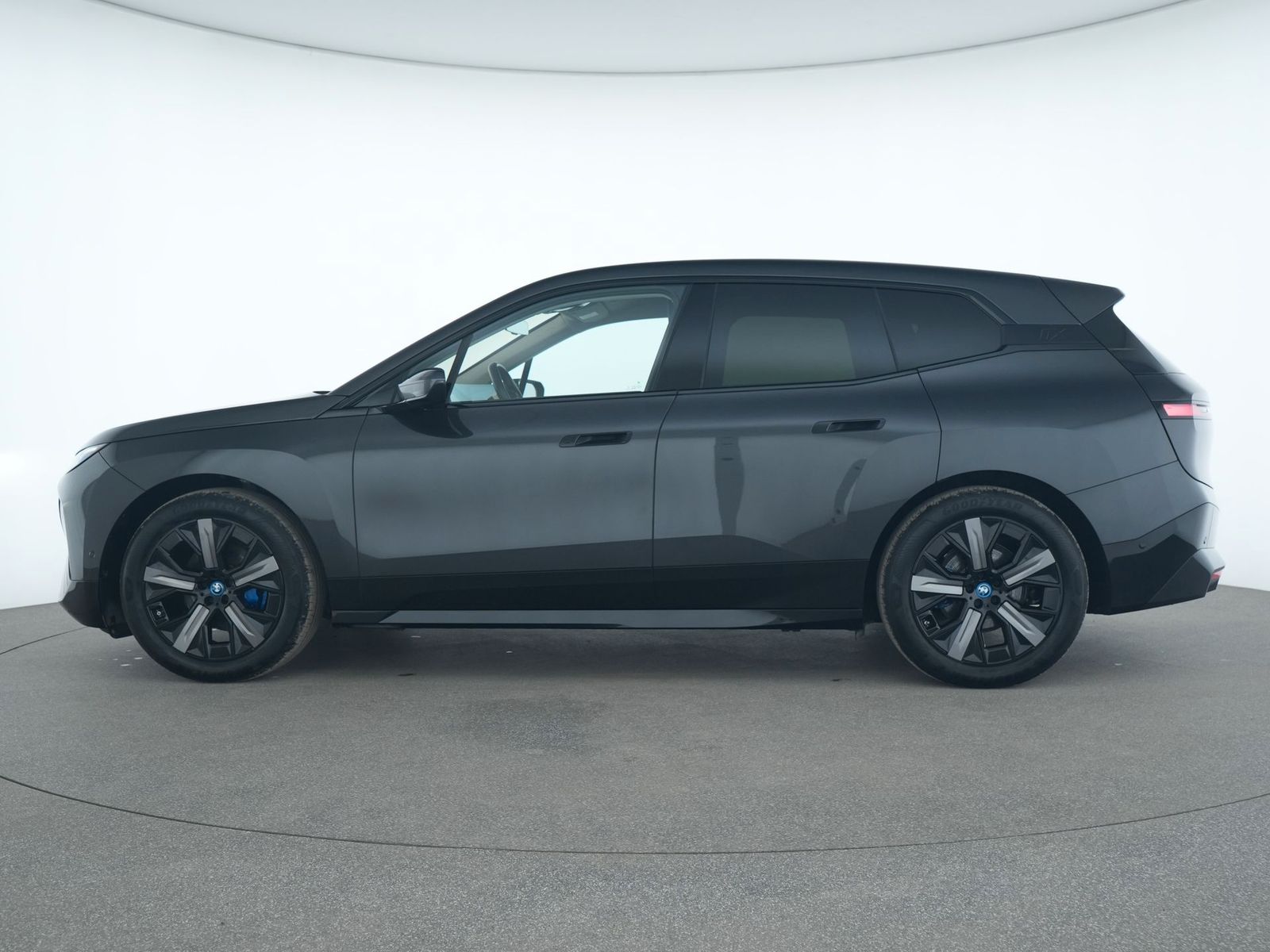 BMW iX - Bild 10