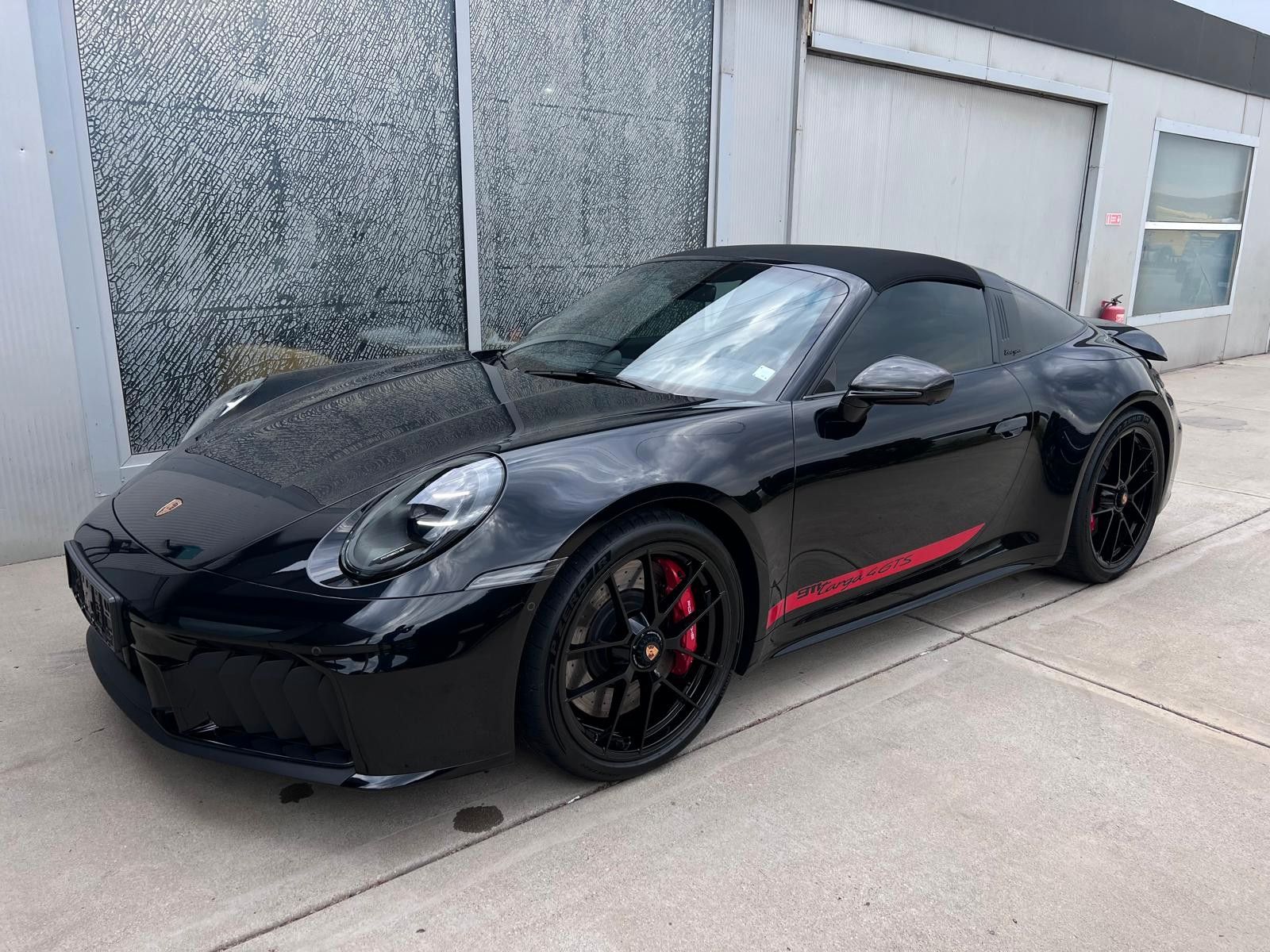 Porsche 911 Targa 4GTS Sport Design*PDCC*Lift*Carbon*HAL