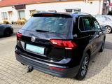 Volkswagen Tiguan Sound BMTStart-Stopp DSG AHK Allwetter - VW Tiguan Gebrauchtwagen in Duisburg