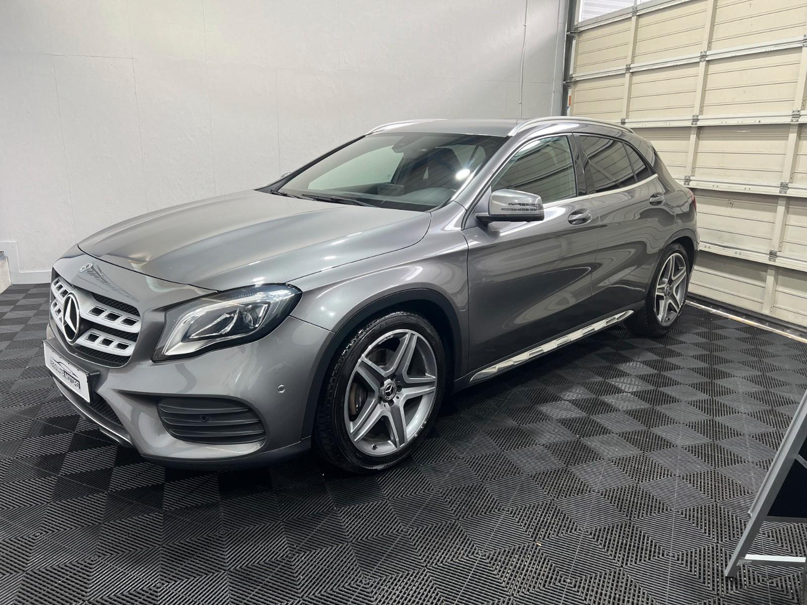 Mercedes-Benz GLA 220 AMG-Line 4Matic *RFK*SHZ*5Jahre Garantie