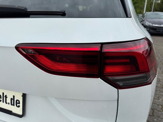 Golf Variant VIII R-Line 1.5 TSI LED Navi ACC 19