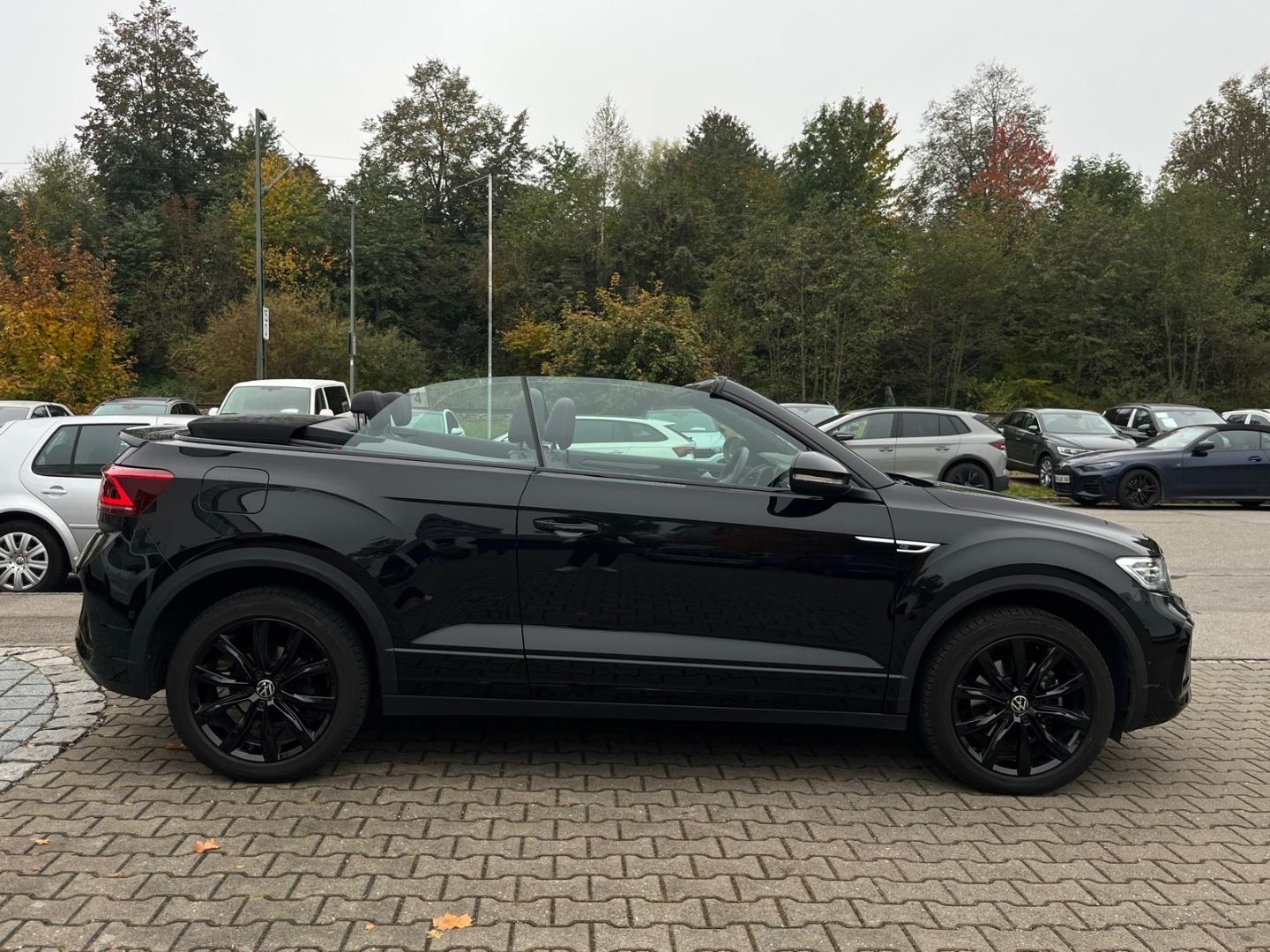 T-Roc Cabrio R-Line 1.5TSI DSG Leder*AHK*Black!