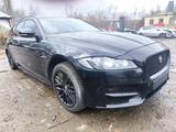 Jaguar XF R-Sport AWD 2.0 D Motorschaden - Jaguar: Unfallwagen