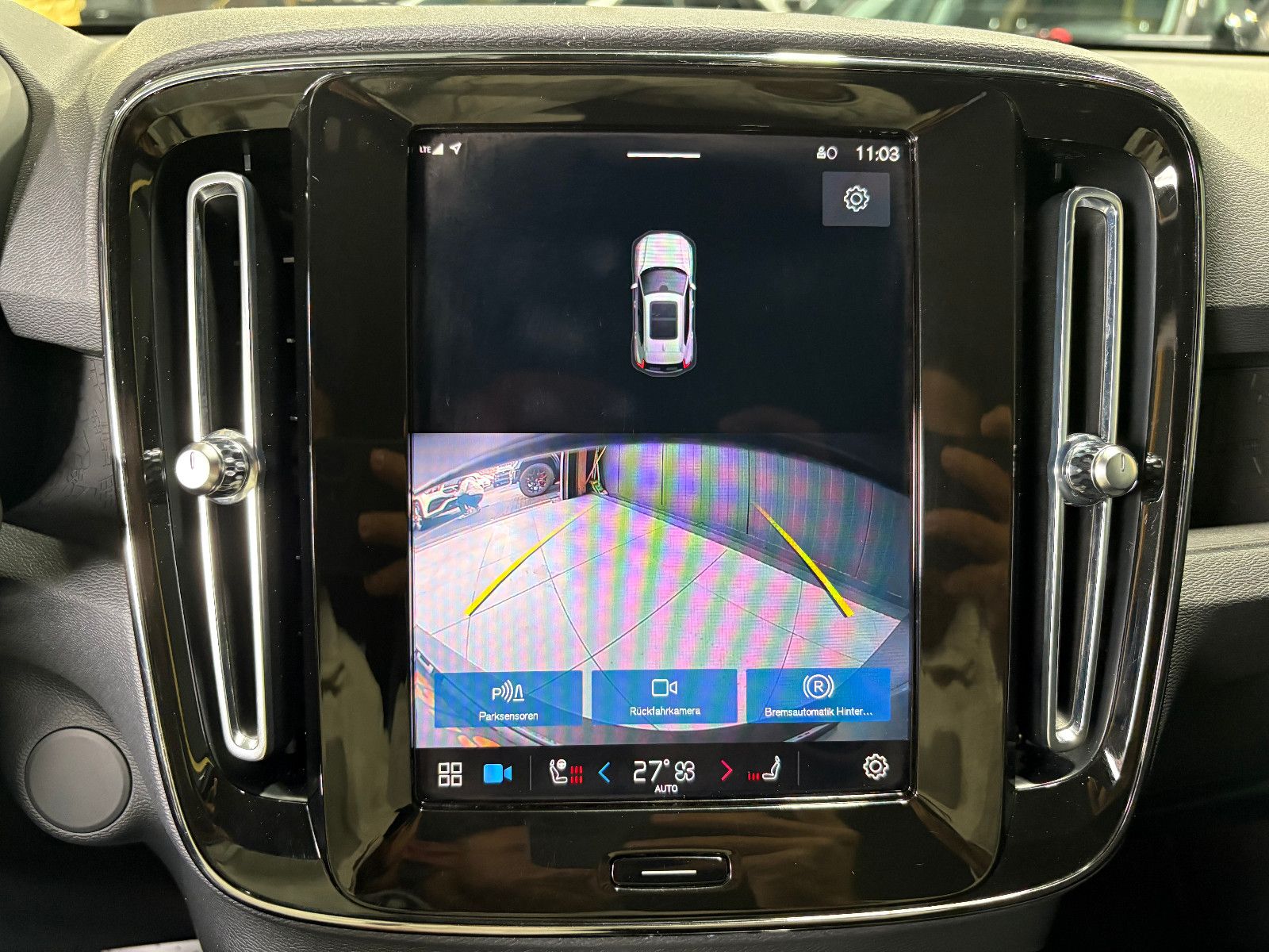 Fahrzeugabbildung Volvo XC 40 Core Plus Recharge Electric/KAMERA/CARPLAY