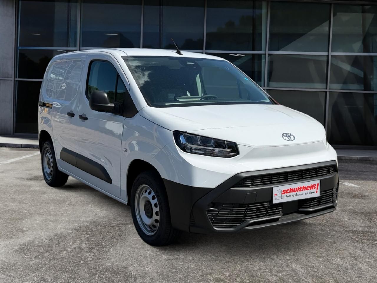 Fahrzeugabbildung Toyota Proace City L1 Meister