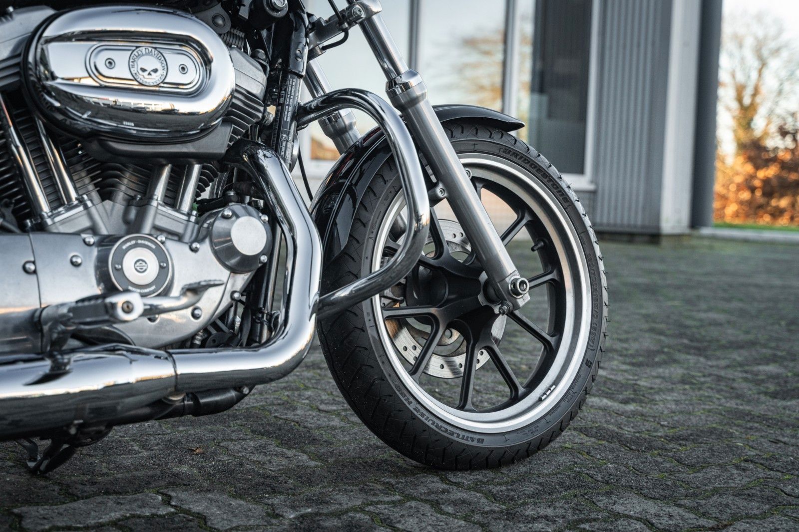 Fahrzeugabbildung Harley-Davidson XL883L SUPERLOW SPORTSTER