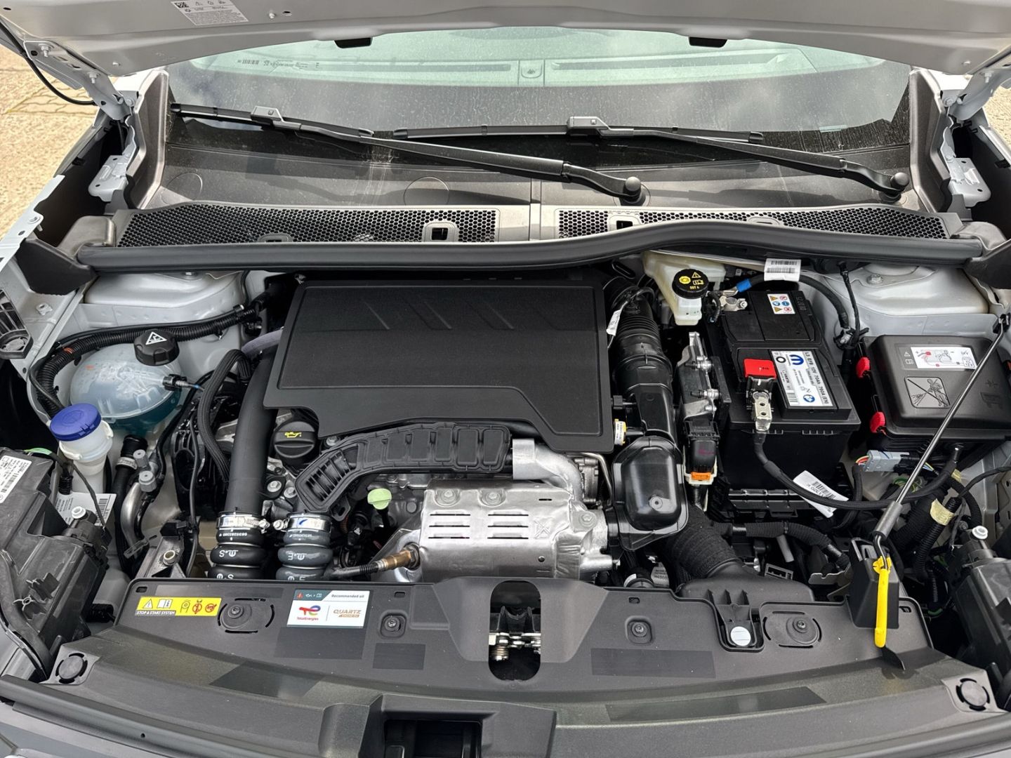 Peugeot 2008 - Bild 14