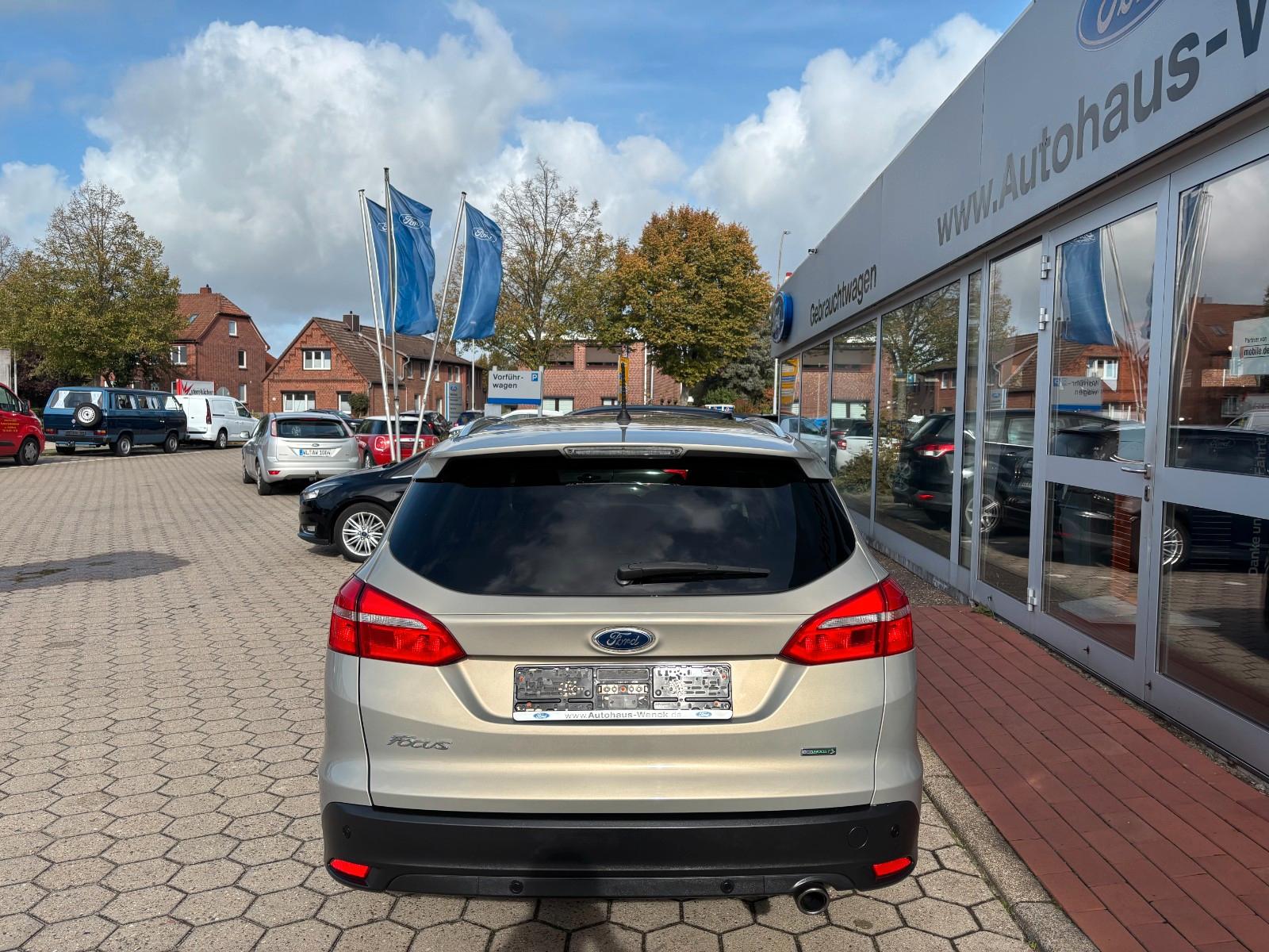 Ford Focus Turnier Titanium* Navigation *Automatik