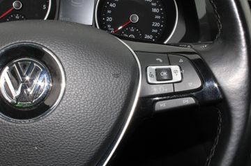 Volkswagen Tiguan Highline BMTStart-Stopp 4MoLED