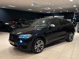 BMW X6 M50d*S.DACH*HUD*ACC*3xTV*BANG&OLUFSEN*360*VOL