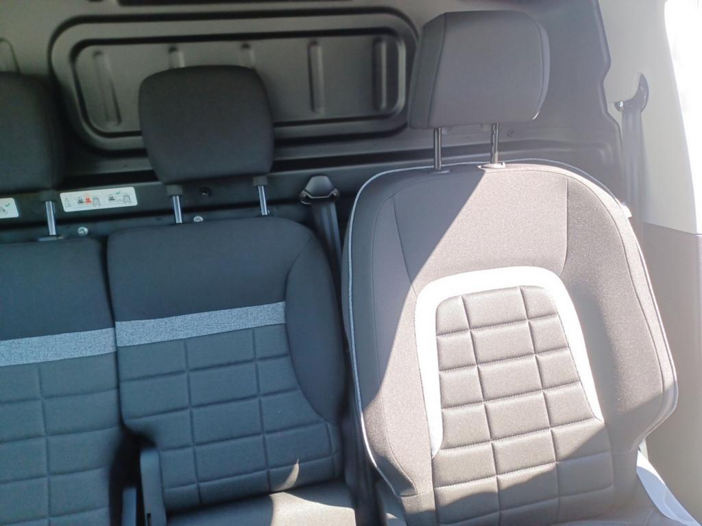 Citroën Berlingo Kasten 1.5 XTR M NAVI W-LAN FACEL. LED