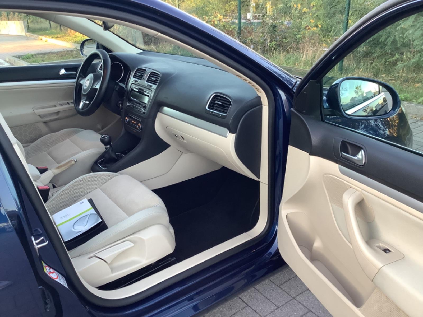 Volkswagen Golf 2010 — photo 10