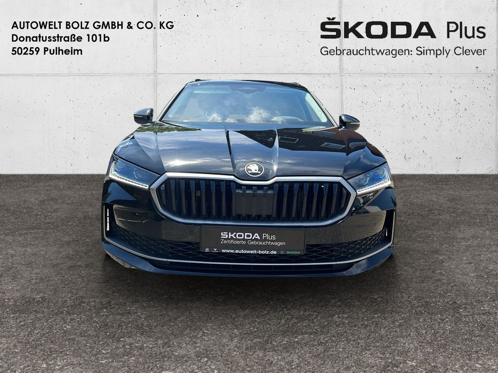 Skoda Superb - Bild 2