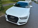 Audi A4 Avant Ambiente - Audi A4 aus 2012