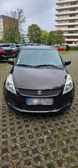 Suzuki Swift 1.2 Club - 94 PS | EZ 2013 | ... - Suzuki Swift Gebrauchtwagen in Düsseldorf