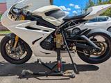 Triumph Daytona 675 R - TRIUMPH DAYTONA