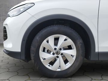 Volkswagen Tiguan - 5