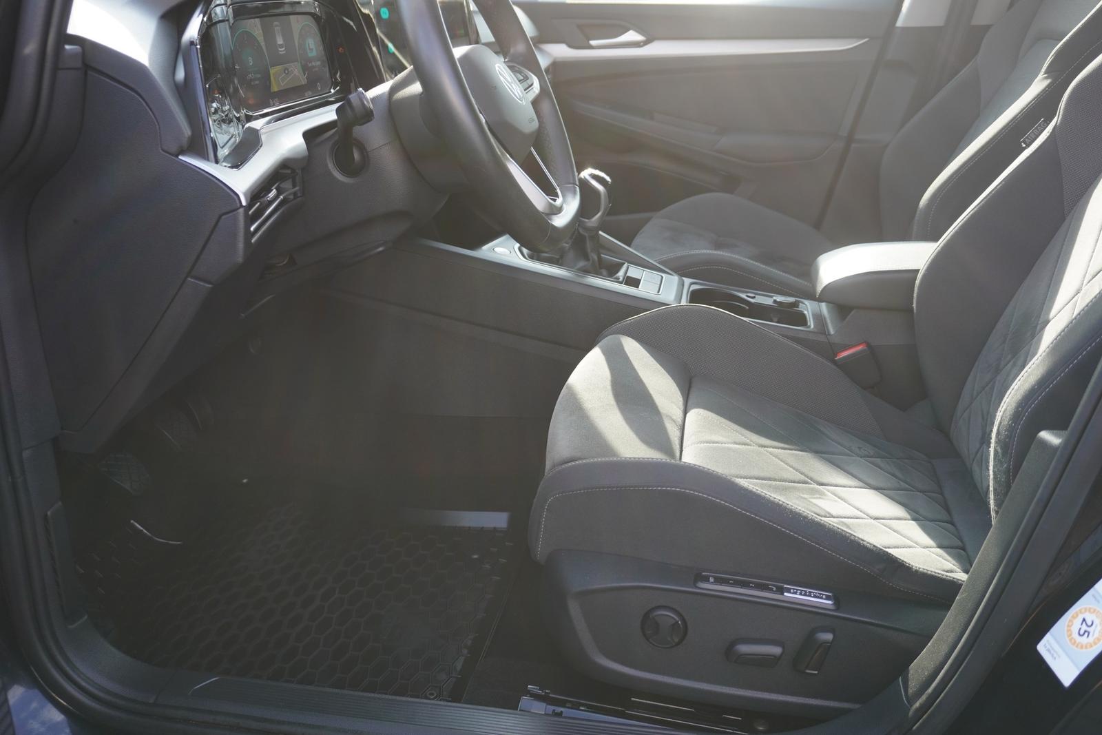 Volkswagen Golf VIII Variant 2.0 TDI LED Navi ACC DAB PDC, миниатюра 9