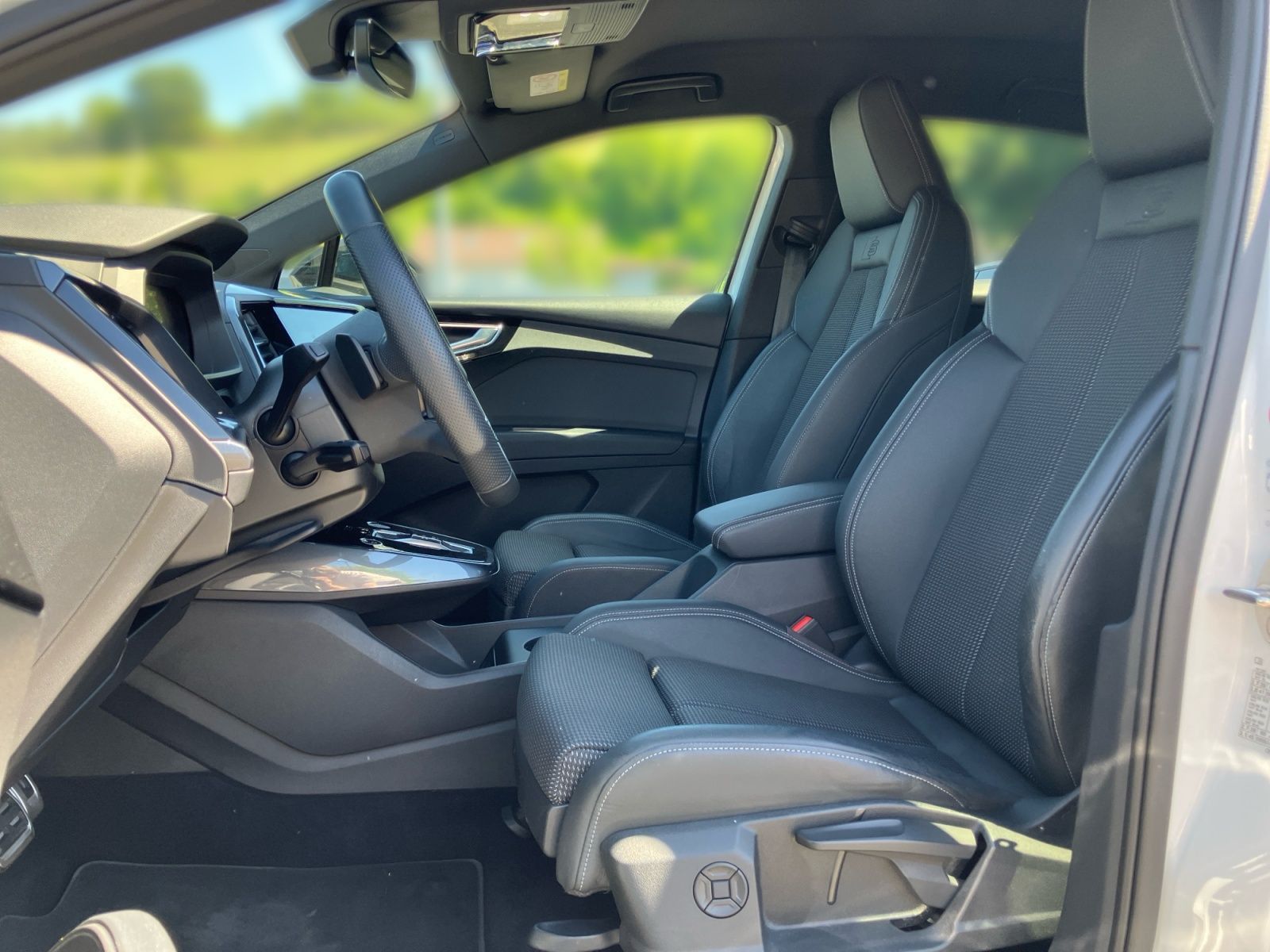 Audi Q4 e-tron - Bild 14