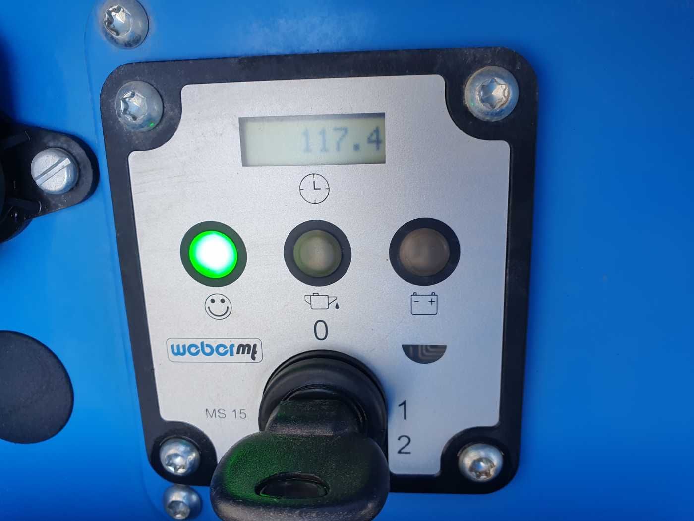 Fahrzeugabbildung Weber Weber CR 8 Hatz-Diesel 601kg Rüttelplatte 117 h