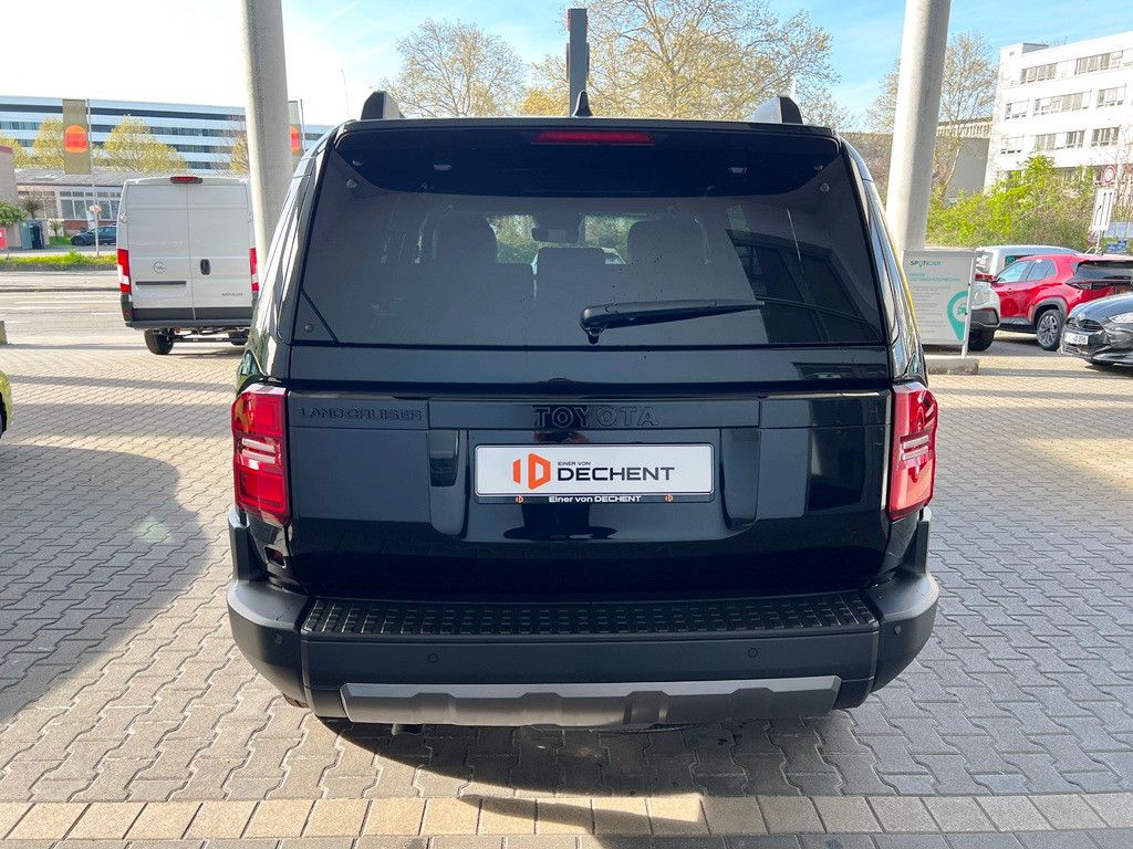 Fahrzeugabbildung Toyota Land Cruiser 2,8 D-4D AWD Executive 360° KAMERA