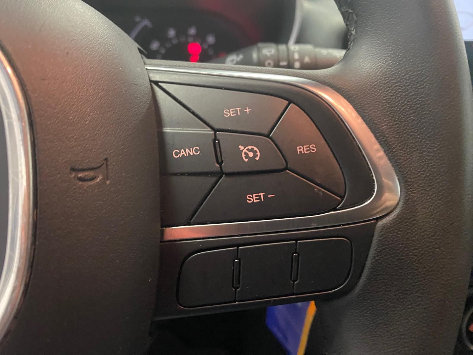 Fahrzeugabbildung Fiat Tipo 1.4 16V Turbo Lounge APP+KLIMA+PDC+NAVI+SIT