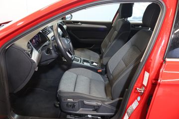 Volkswagen Passat 2.0 TDI Business AID+ACC+KAM+CARPLAY